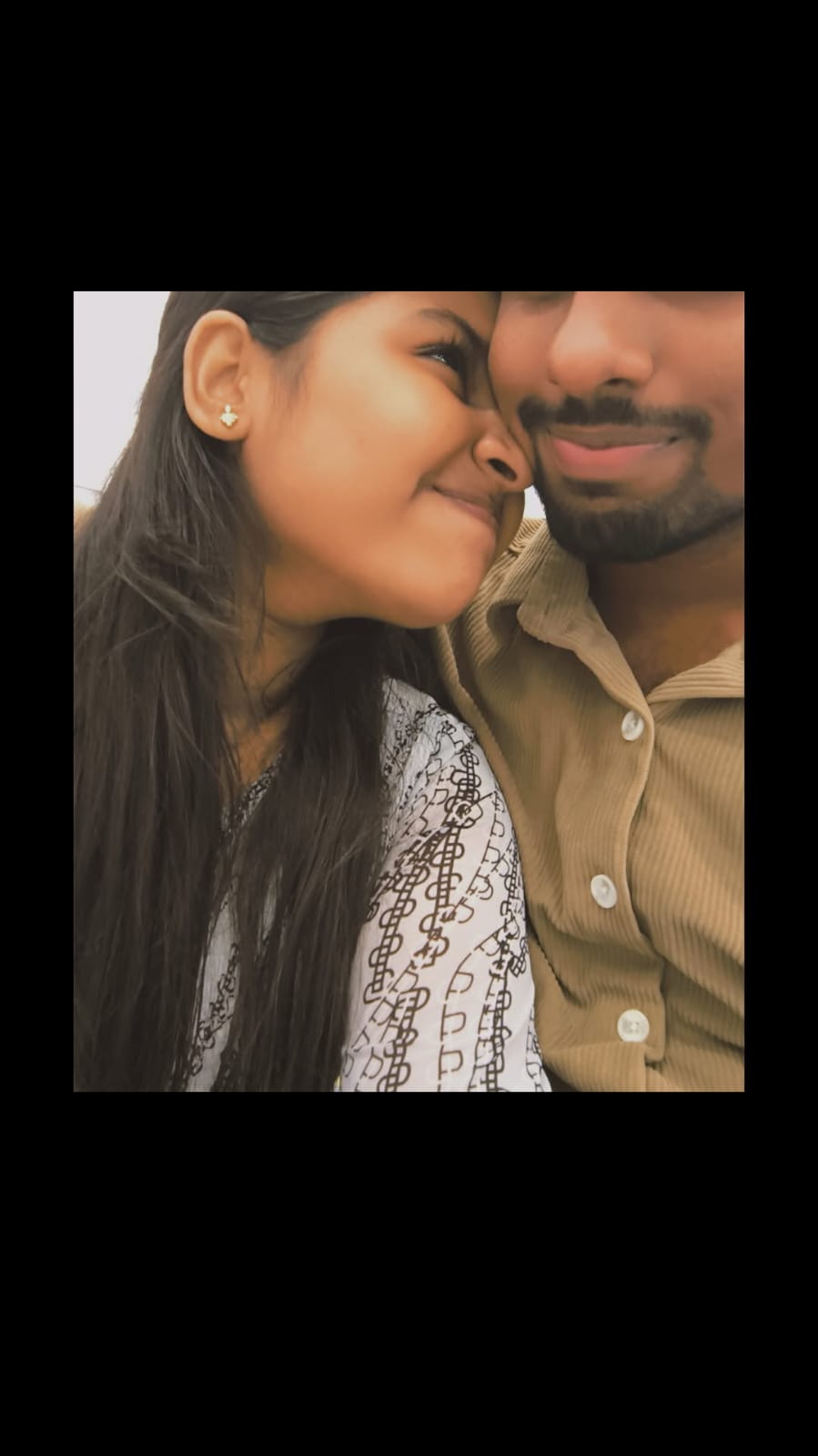 Pls Look at me like this Forever